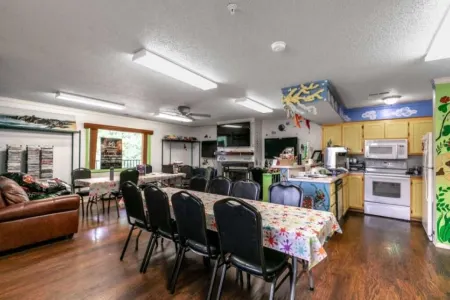 "The Constitution" Luxury Cabin at Branson Woods Resort