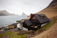 Idyllic Vacation Home with a Breathtaking View Hotels near Mykines Hólmur Lighthouse