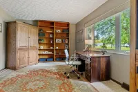 ★ New Albany Family Friendly ★ King Bed Suite Hotels in New Albany