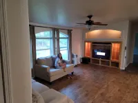 Dog and horse friendly property in Seeley Lake, MT, minutes drive to beaches - Homestays