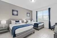 Huge 5 Star Resort Villa Near Disney-Pool-Spa-Game Room 24+Guests
