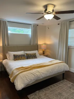 Walk to Amphitheater ... 3 bedroom with pool Hotels in der Nähe von Frank Butler County Park West