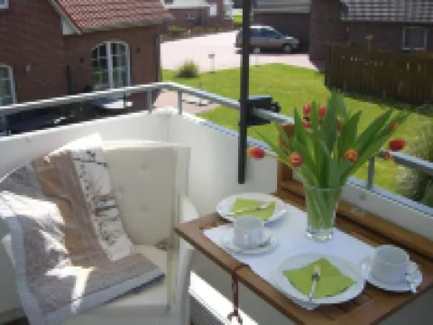 Located at the Sieltief (Jetty, Angler..Bright Maisonette - Vacation Apartment Hotels in Greetsiel