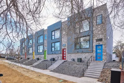 Upscale Downtown Townhome! Hotels near Cheyenne Regional Airport