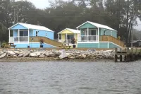 (Fishing from dock) Boat launch, seafood market & bait-tackle shop next door....