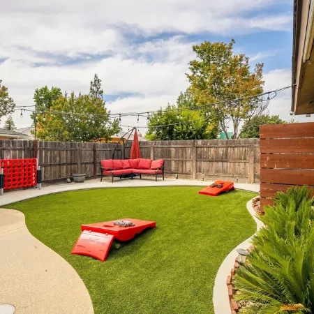 Marvel home w/ Pool, Gazebo, Movie Room, Gym, Traeger