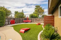 Marvel home w/ Pool, Gazebo, Movie Room, Gym, Traeger Các khách sạn gần Learning Center