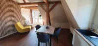 Charming 2-person apartment Brindille et K'amomille Hotels in Epfig