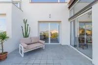 Apartment near the Madrague harbor. Sublime sea view