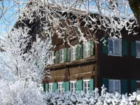 Ferienwohnung Immergrün Hotels in Görisried