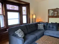 Beautiful Historic Home on Wittenberg Campus. Peaceful Setting w/ Grand Piano. โรงแรมในสปริงฟีลด์