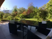 Rare, Cozy "loft type" studio with terrace and garden in the heart of St Jorioz.