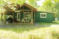 SUGAR MAPLE CHALET