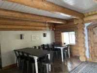 Lake Vista Lodge hot tub, 6,500+ sq ft, sleeps 30+!!