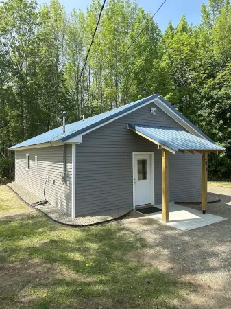 Rail Trail Retreat! Recently remodeled cozy home on Snowmobile/ATV Trail!