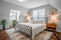 Cottage near Mt. Mary College