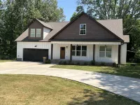 Modern Family-Sized Country Gem Near Chattanooga with Relaxing Balcony & Deck! - 3-Star