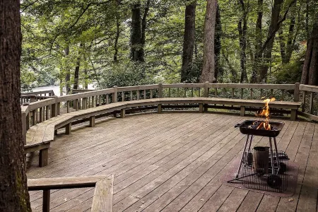 Lil Shangri-La on the Little Red River -walk in river access