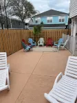 Close to Beach, Heated Pool, Hot Tub, and Shuffleboard. Sleeps 22!
