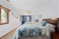 Indian Lake Waterfront Home & Boathouse - Boat Rental Available - Sleeps 16