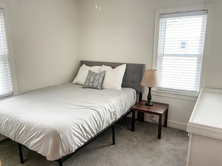 Cozy Home-Close to Lake & Centrally Located!