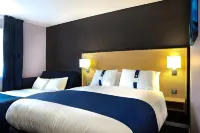 Holiday Inn Express Manchester Airport Hotel di Ringway