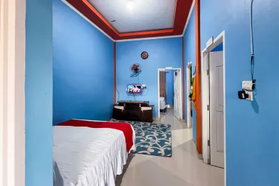 RedDoorz Syariah at Anggia & Anaqi Homestay Pagar Alam Hotels near Puncak Gugah Lahat