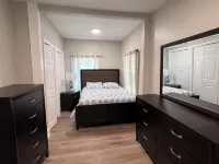 Peaceful Onset Beach Home. 5 Bedrooms, Wareham MA Hotels in Wareham