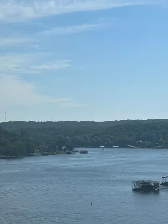 Cozy, Comfortable  2-Bedroom Condo with Panoramic Views and Perfect Location.