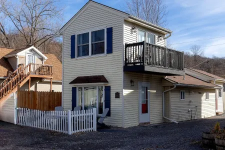 Peace and quiet at the south shore! Отели в г. Ливингстон