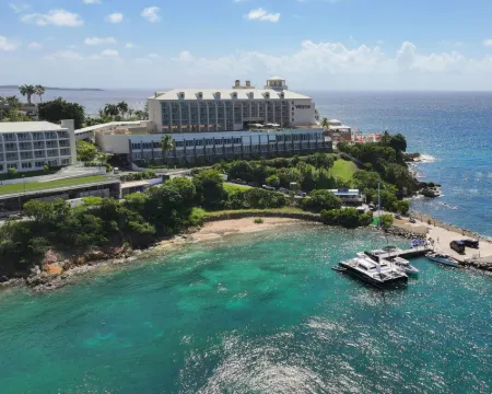 ブイ ハウス ビーチ リゾート セント トーマス, オートグラフ コレクション サウスサイドのホテル