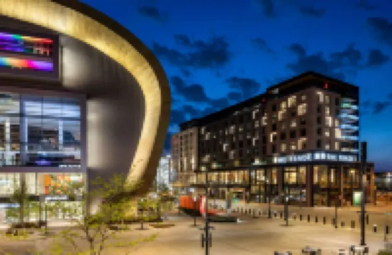 The Trade, Autograph Collection