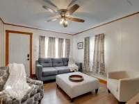 Aunt Lele's Cozy Cottage Hotels in Quincy