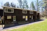 Fox Hill Condo - Convenient Location For Year Round Family Vacations.