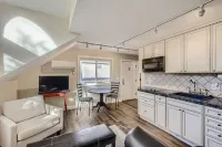 Downtown Boulder Guest House for 2 guests