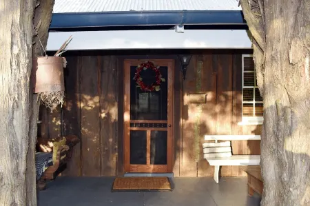 Cox's Cottage in the Hawkesbury Valley