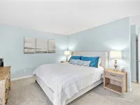 Lakefront Pinehurst Condo 2BD/2BA 派恩赫斯特住宿飯店