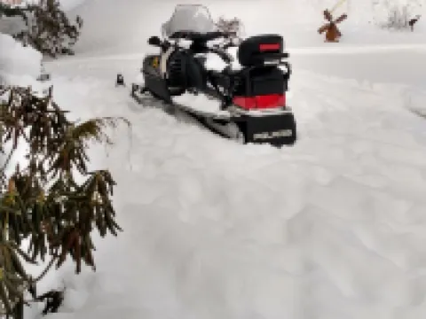 Central to VT skiing areas  5 minutes to I-89 , near VAST trails, near Norwich 奧蘭治縣酒店