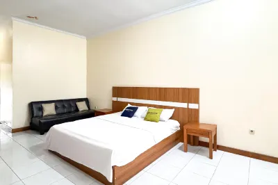 Urbanview Hotel Sabitha Kalijati Subang Hotel dekat Taman Anggur Kukulu O&i Farm Subang