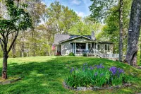 Cashiers, NC Mountain Family Retreat Close to Town