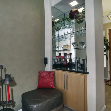 Lakefront Luxury Home with a Heated Pool, close to Peoria Sports Complex