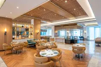 Radisson Resort and Spa Khopoli - Desayuno