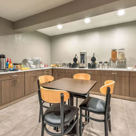 Hawthorn Extended Stay by Wyndham Bedford - Dallas