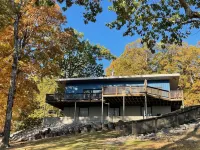 Gather at family-friendly Shelter Point on KY Lake