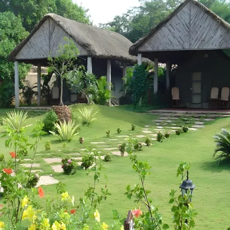 Sai Vishram Beach Resort Byndoor