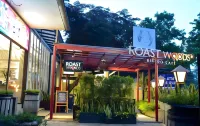 Treehouse Suites - Boutique Serviced Apartment