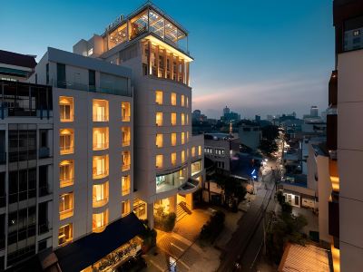 Grand Picasso Hotel
