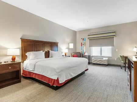 Hampton Inn Atmore Отели в г. Атмор