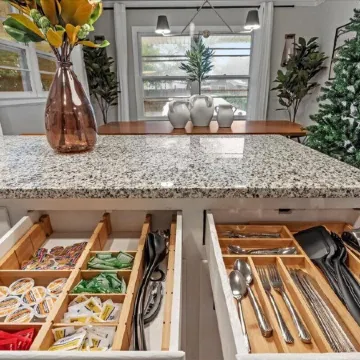 5 Star Luxury Rental Just 5 min from Masters/Hot Tub/Fire Pit/EV Charger