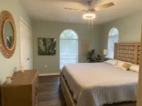 Sun Kiss Villas - Beachside Duplex, Private Pool and Steps to Beach